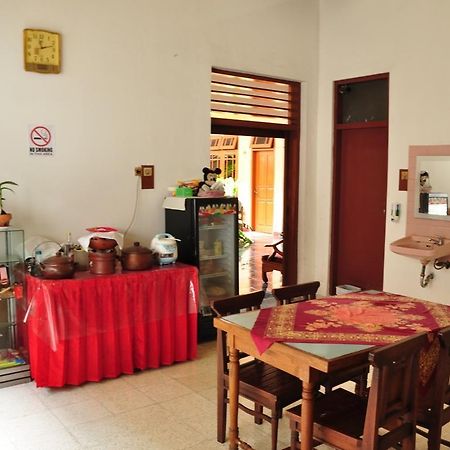 יוגיאקרטה Hotel Dana מראה חיצוני תמונה