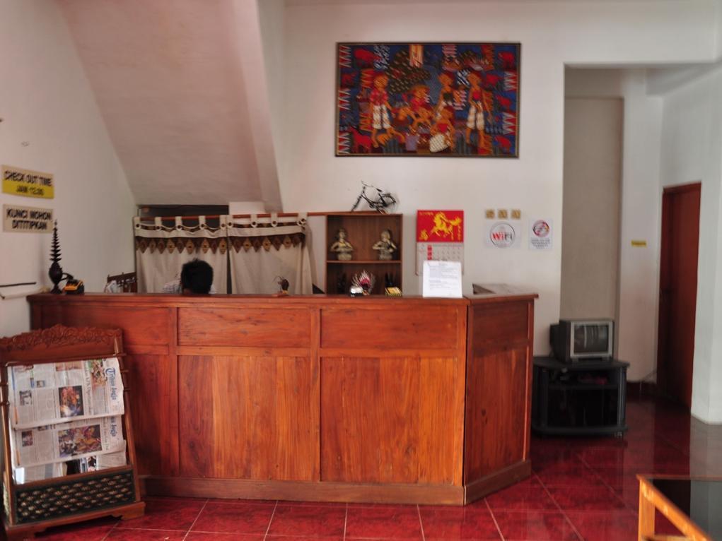 יוגיאקרטה Hotel Dana מראה חיצוני תמונה